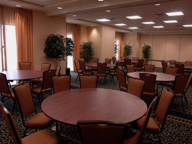 Springhill Suites By Marriott Wheeling Triadelphia Area Restaurante foto